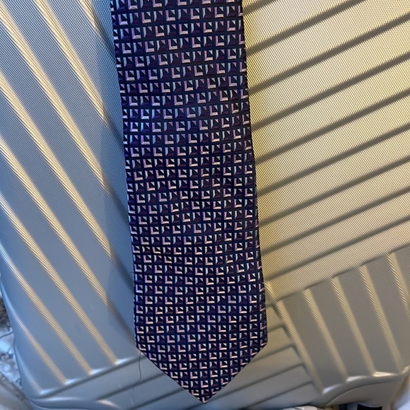 Jones New York Tie (Bundle & Make Offer) - Picture 2 of 3